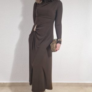 Vestido detalle abalorios dorados hombro y cintura